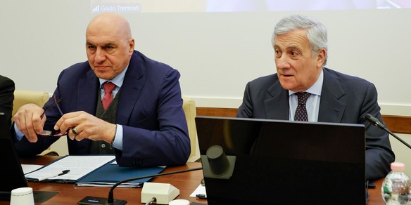 Crosetto, avrò sbagliato da ministro e mi scuso ma a Dubai c'erano i miei figli