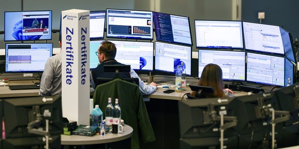 Borsa: l'Europa conclude in scivolata, Francoforte -2,6%