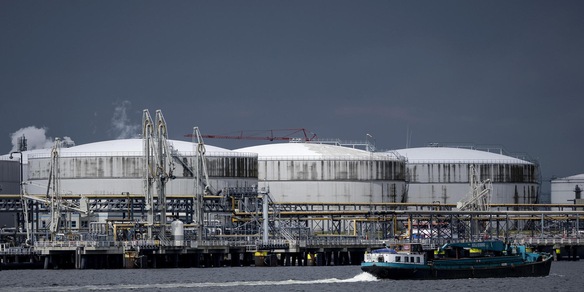 Il gas sui massimi, scorte Ue al 30%, mai così dall'aprile del 2018