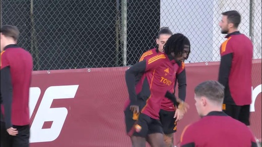 Roma multata per i cori offensivi a Spalletti