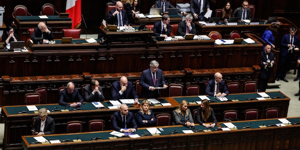 Tajani, 'impegno per de-escalation, canali aperti con l'Iran'