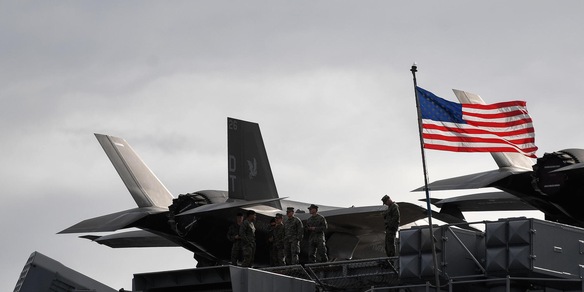 Aerei Usa autorizzati ad utilizzare basi francesi