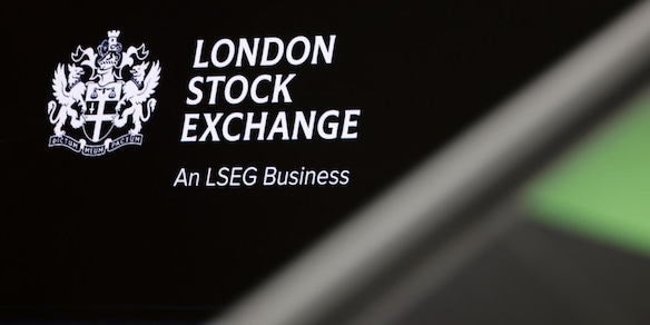 Borsa: Europa negativa in chiusura, Parigi -0,65%, Londra -1,24%