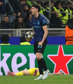 Inter: Chivu, dispiaciuti per i fischi a Bastoni ma è maturo e forte