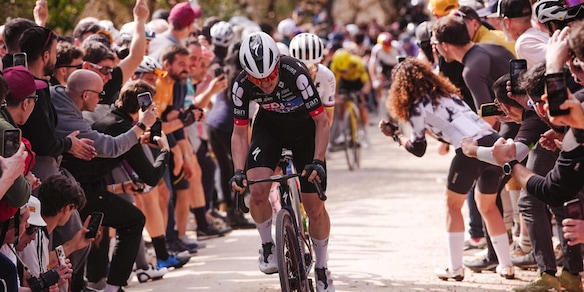 Strade Bianche Women, Chabbey prima al traguardo di Piazza del Campo