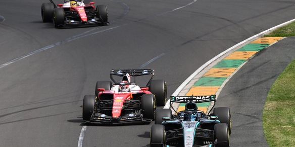 F1: Australia; vince la Mercedes di Russell, terza la Ferrari di Leclerc