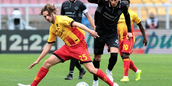 Cremonese: il ds 'derubati di un rigore, il Var doveva intervenire'