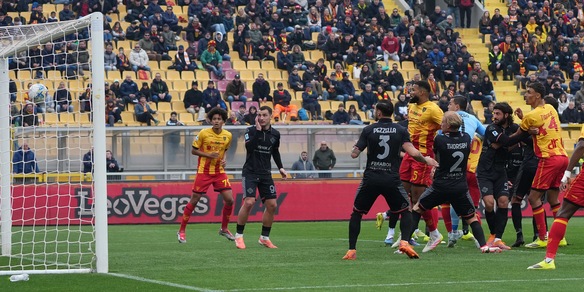 Lecce: Sticchi Damiani 'vittoria meritata, non comprendo le polemiche'