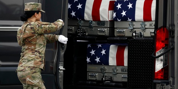 Sale a 7 il bilancio degli americani morti nella guerra in Iran