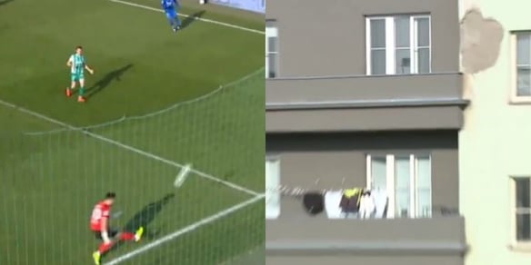 Il portiere rinvia e... colpisce un palazzo vicino! Che imprevisto in Repubblica Ceca