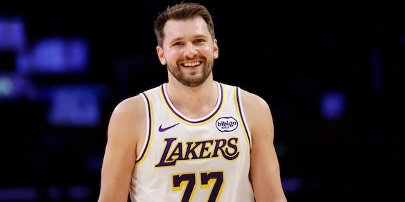 Nba, Boston corsara a Cleveland. Doncic trascina i Lakers, crisi Detroit
