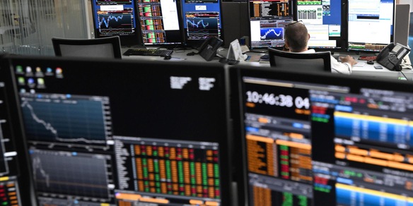 Lo spread tra Btp e Bund chiude in lieve calo a 75 punti