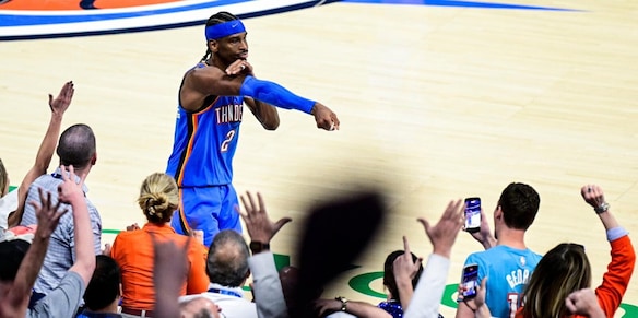 Nba, la tripla di Gilgeous-Alexander sulla sirena trascina Oklahoma contro Denver