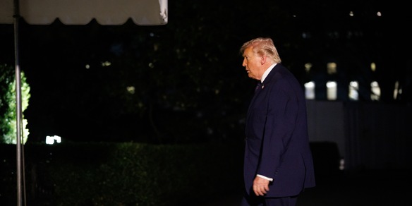 Trump, potrei essere disposto a parlare con l'Iran