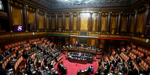 Meloni, pronti ad aumentare tasse a chi specula sui carburanti