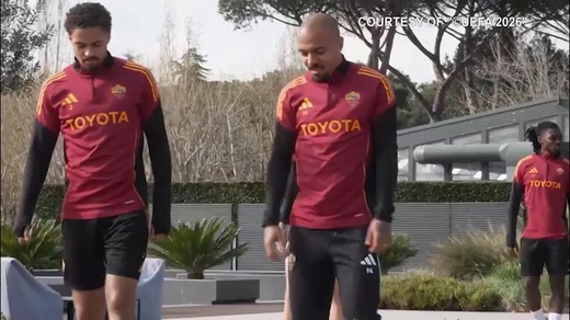 Roma, c'è anche Ranieri all'allenamento prima del Bologna