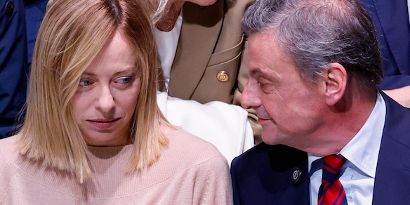 Calenda, dovere e interesse di tutti partecipare al tavolo offerto da Meloni