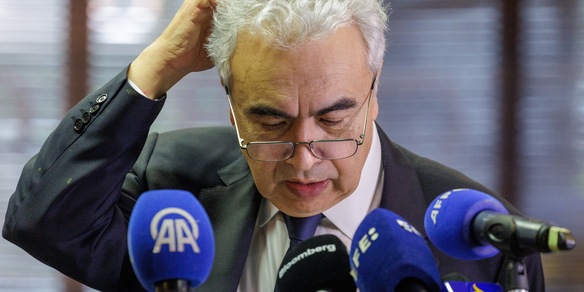 Aie, 'produzione petrolio Golfo giù di 10 milioni di barili al giorno'