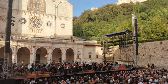 Il festival di Spoleto annuncia i primi cinque spettacoli, c'è anche Mika sinfonico