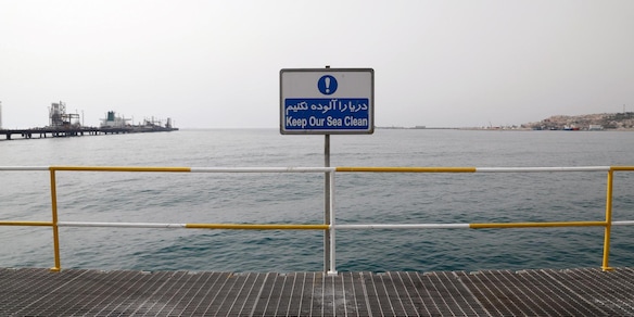 Media Iran, 'terminal petrolifero di Kharg è pienamente operativo'