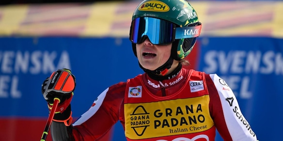 Sci alpino, Scheib vince il gigante di Are. Fuori Sofia Goggia