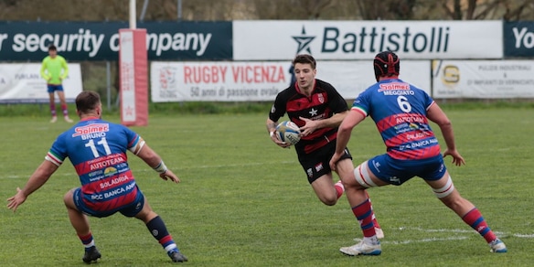 Anticipi della 12a giornata: vincono con bonus Petrarca, Rovigo e Viadana