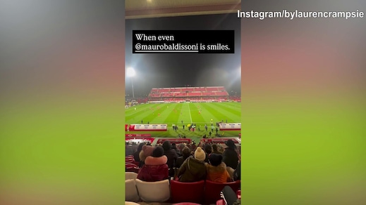 Monza-Palermo 3-0, l'ex Roma Baldissoni esulta in tribuna