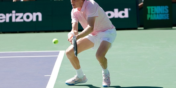 Sinner in finale a Indian Wells, Zverev battuto in due set