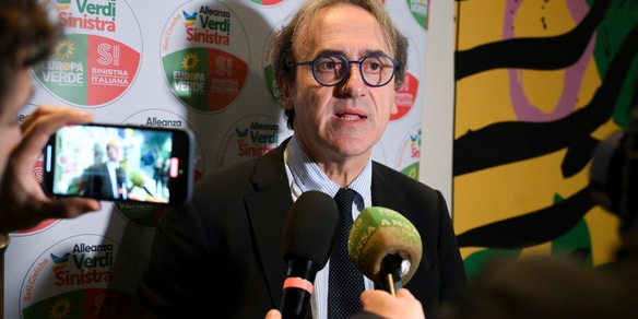 Bonelli (Avs), è assolutamente necessario che Meloni torni in Aula