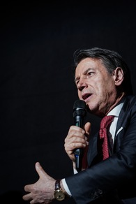 Conte, venerdì a Roma evento M5S per il no al referendum