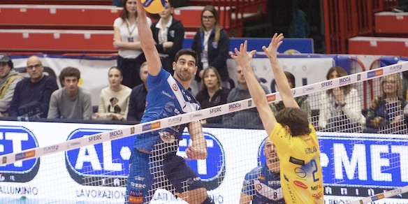 La Tinet cade anche a Brescia, un tandem in vetta