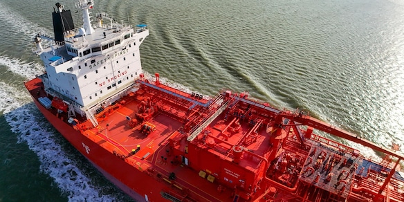 Trump, 'Pechino deve aiutare, 90% del suo petrolio viene da Hormuz'