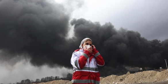 Teheran, 'un ecocidio gli attacchi Idf sui depositi di carburante