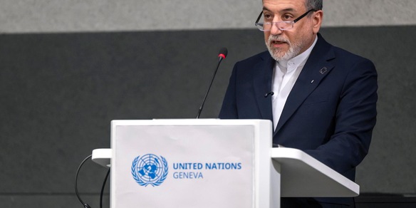 Araghchi smentisce Axios, 'ultimo contatto con Witkoff prima della guerra'