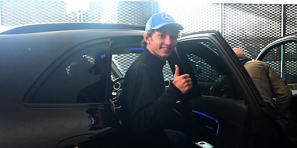 Kimi Antonelli: “Ora vorrei conoscere Tomba, e quell’abbraccio con Hamilton…”