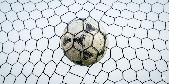 A Ostia e Fiumicino sbarca "ONDA AZZURRA, oltre la partita": sul litorale la tappa della Coppa del Mondo di Madrid e Berlino