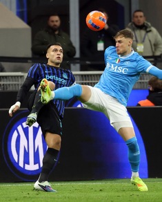 Napoli: Beukema, vincere a Cagliari per chiudere bene ciclo prima della sosta