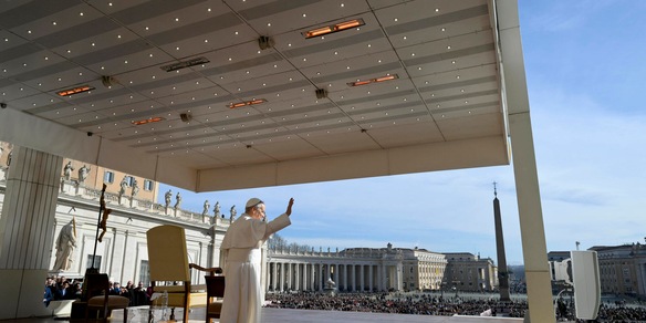 Il Papa ai cristiani del Medio Oriente, 'siate strumenti di pace'