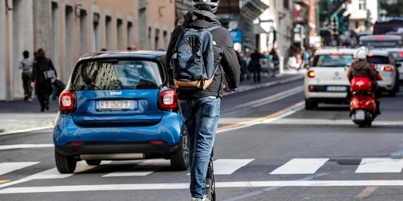 Assoutenti, dal 16 maggio targa e assicurazione obbligatori per monopattini