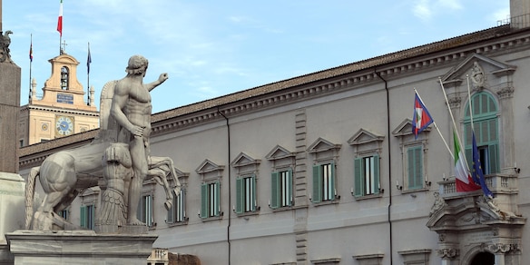 In corso al Quirinale colazione di lavoro con Mattarella e Meloni