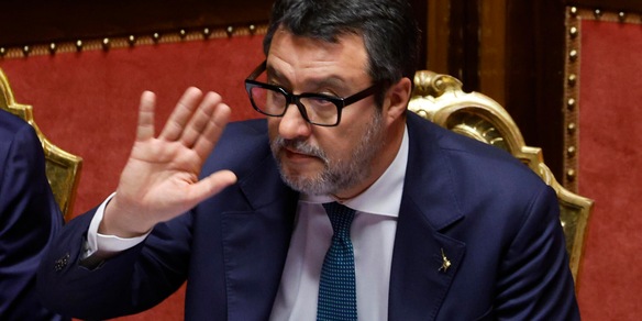 Salvini, dal Cdm via libera a sostanzioso taglio accise carburanti