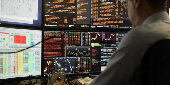 Lo spread tra Btp e Bund a 85 punti, su nuovi massimi di giornata