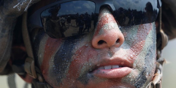 'Pentagono invia altre 3 navi da guerra in Medio Oriente e migliaia marines'