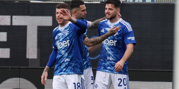 Il Como batte il Pisa ed allunga a +3 sulla Juve al quarto posto