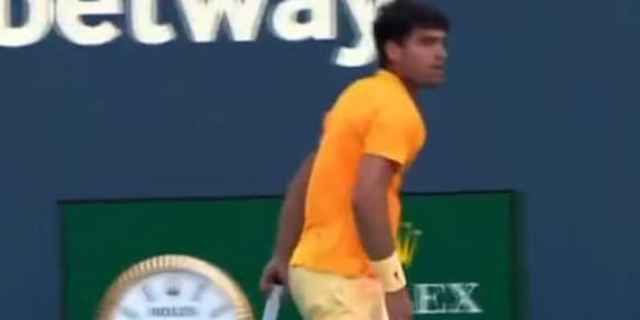 L'urlo di rabbia di Alcaraz durante la sfida con Korda: "Non è possibile, contro di me..."