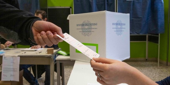 Referendum: exit poll Opinio-Rai, NO in vantaggio al 49-53%, SI' al 47-51%