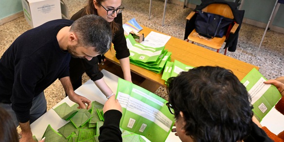 Seconda proiezione Tecnè, NO AL 54%; SI' al 46%