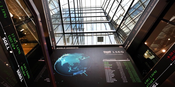 Borsa: l'Europa cauta attende Wall Street, Milano +0,1%