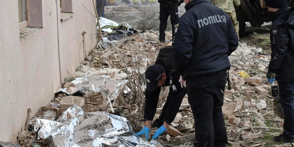 Kiev, 'droni russi colpiscono il centro di Leopoli, danni a sito Unesco'