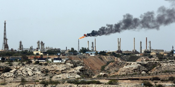 Media, 'Iran si prepara all'invasione, piazza mine a Kharg'